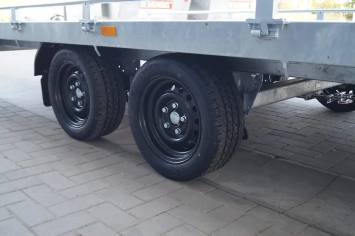 Autotransporter 406 x 204 cm 2700kg Plattform – Bild 7
