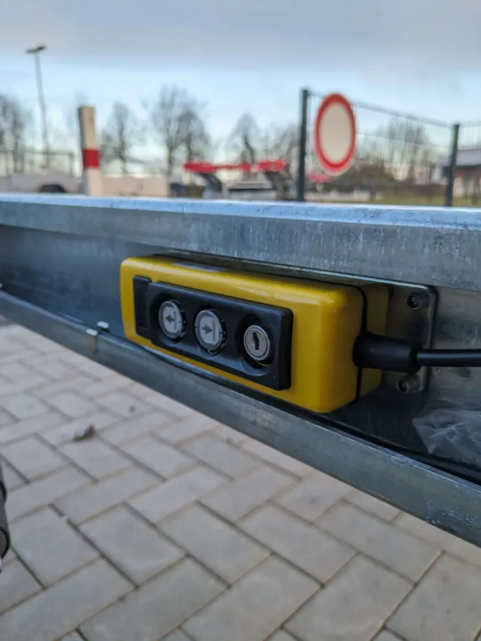 Heckkipper 306 184 2700kg Elektrisch – Bild 14