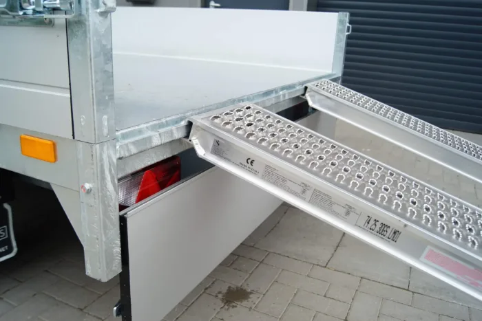 Hochlader 406 204 2700kg Rampenschacht – Bild 3