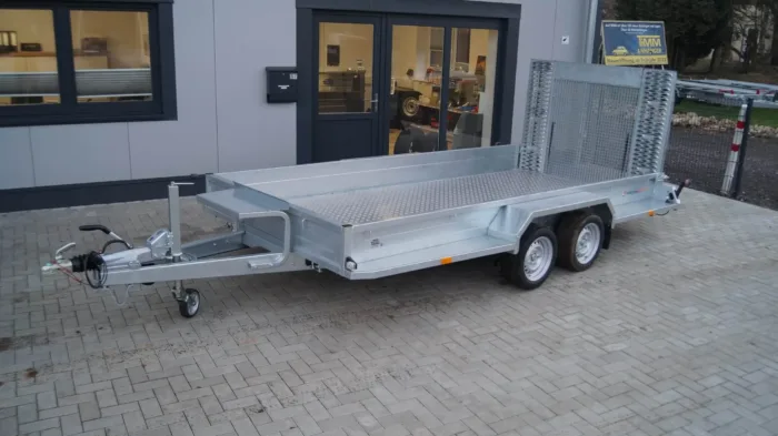 Minibagger/ Maschinentransporter 406 184 3500kg