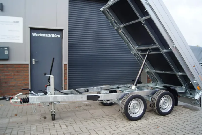 Heckkipper 276 150 2000kg Handpumpe