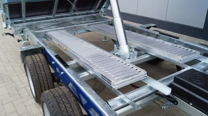 Dreiseitenkipper 406 204 3500kg verstärkt Stahlaufsatzwände Flachplane – Bild 6