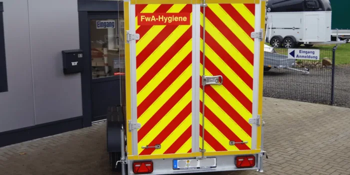 Kofferanhänger 306x154x180 2000kg Feuerwehr Einsatzstellenhygiene – Bild 6