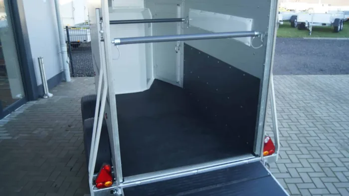 Pferdeanhänger Performance Voll-Aluminium 3,08x1,36x2,38 1500kg – Bild 7