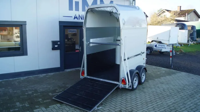 Pferdeanhänger Performance Voll-Aluminium 3,08x1,36x2,38 1500kg – Bild 3