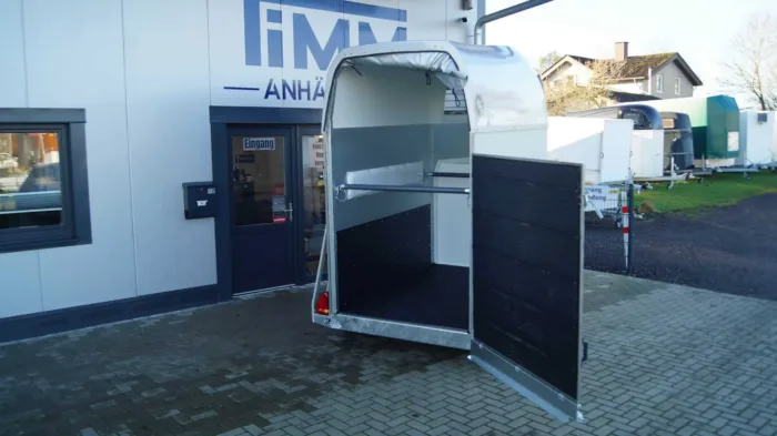 Pferdeanhänger Performance Voll-Aluminium 3,08x1,36x2,38 1500kg – Bild 4