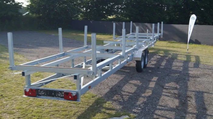 Langmaterialanhänger Rohranhänger Hochlader 10m 2700kg – Bild 4