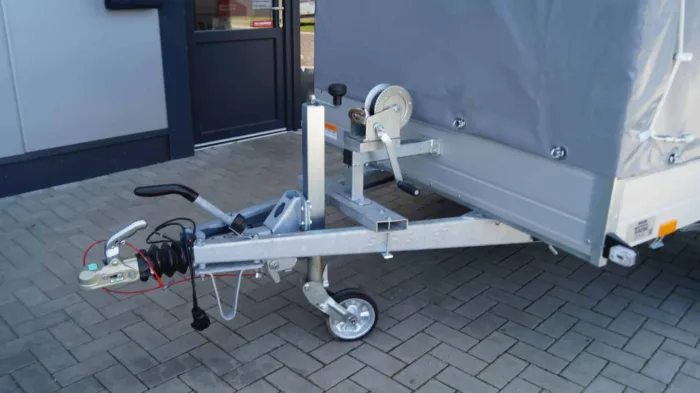 Tieflader 255x153cm 1500kg gebremst Rampe Plane Winde – Bild 4